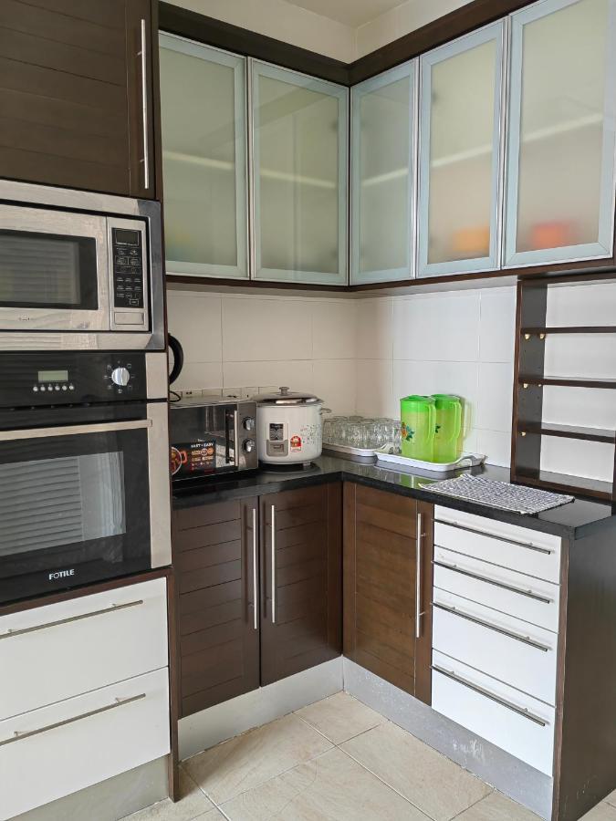 Marimari Marina Service Condo Kota Kinabalu Buitenkant foto