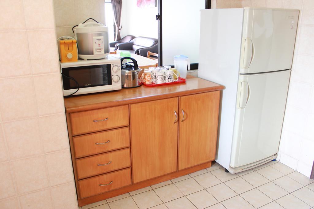 Marimari Marina Service Condo Kota Kinabalu Buitenkant foto