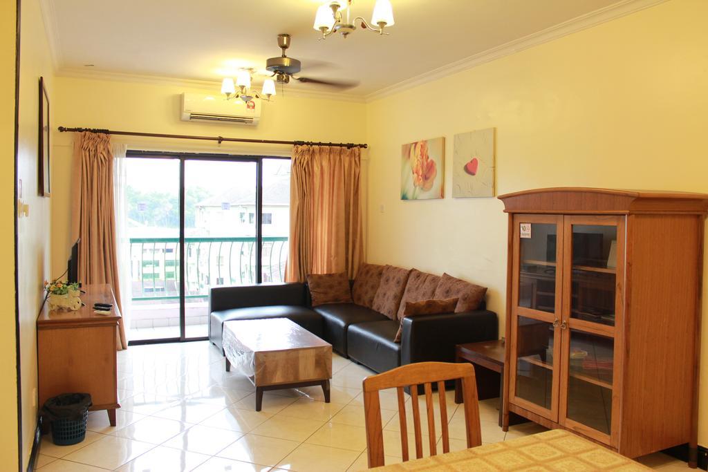 Marimari Marina Service Condo Kota Kinabalu Buitenkant foto