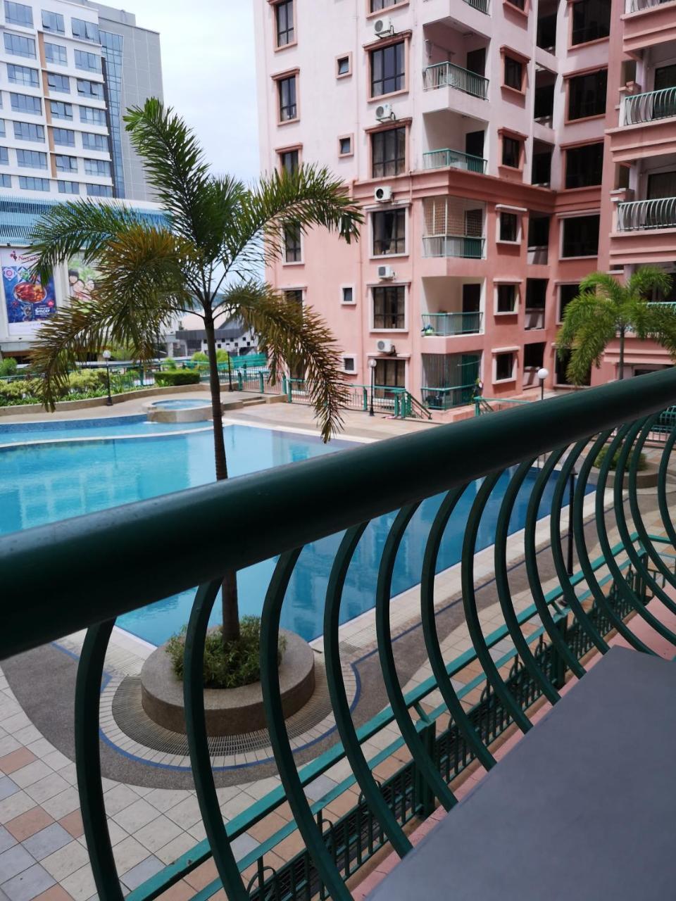Marimari Marina Service Condo Kota Kinabalu Buitenkant foto