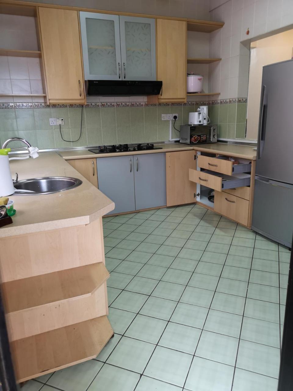 Marimari Marina Service Condo Kota Kinabalu Buitenkant foto